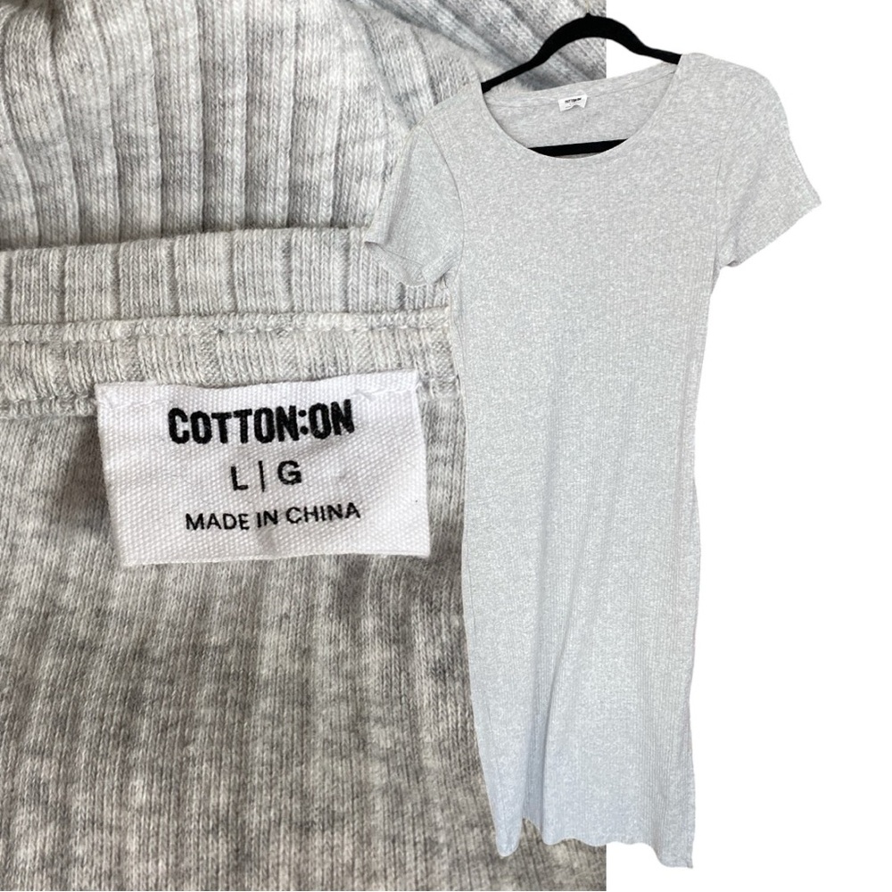 Ribbed 95% Cotton and 5% Elastene dress.